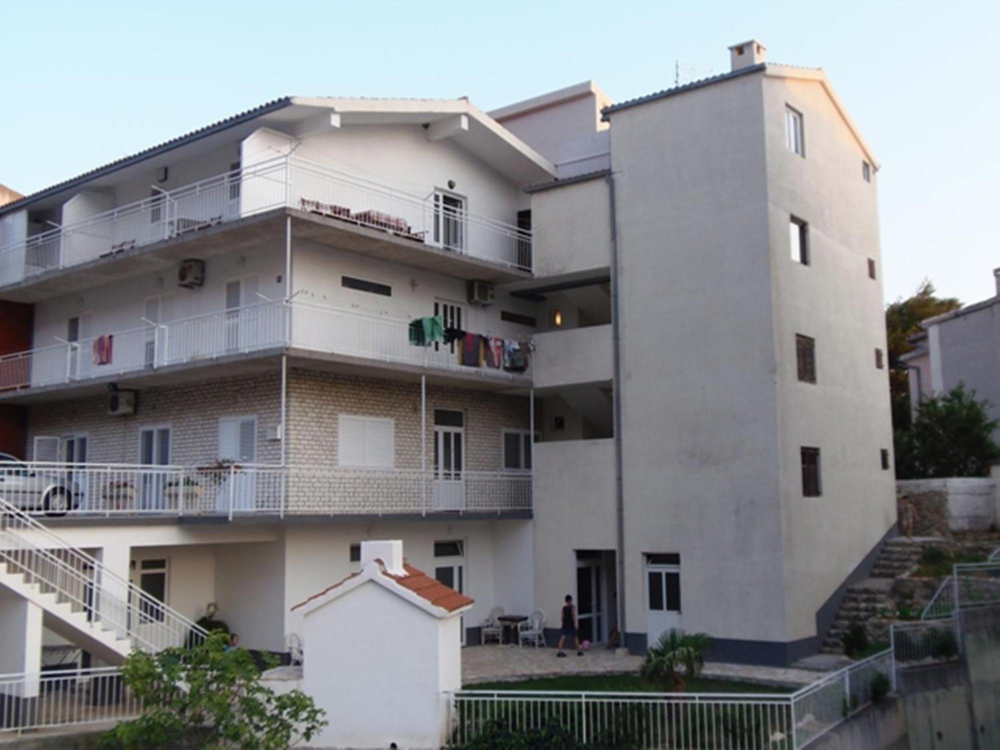 Apartments Anica & Gabriela Makarska Exterior photo