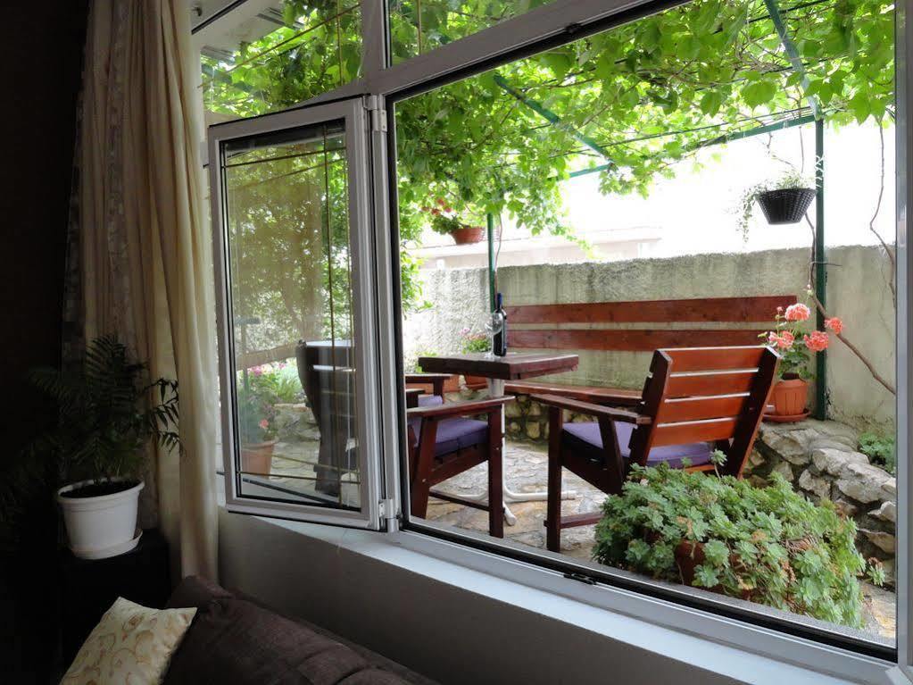 Apartments Anica & Gabriela Makarska Exterior photo