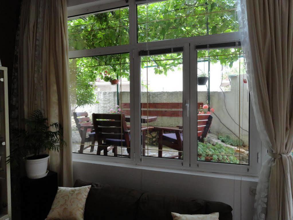 Apartments Anica & Gabriela Makarska Exterior photo