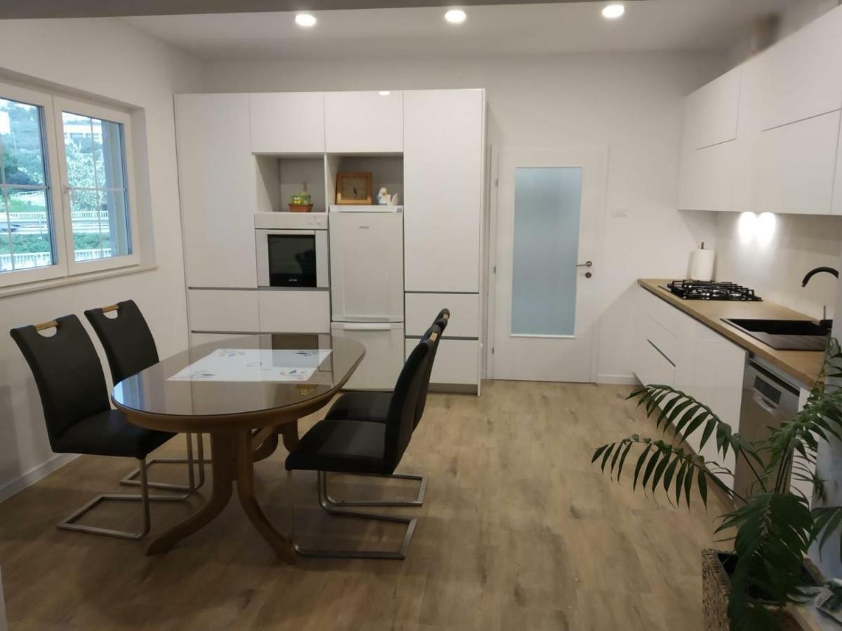 Apartments Anica & Gabriela Makarska Exterior photo